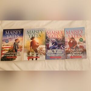 Maisey Yates Gold Valley Christmas Novels, (4 Pb bks), Western - LOT